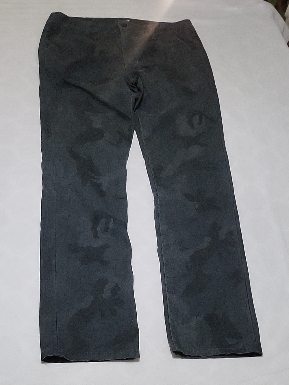 Joe's Jeans Black Straight-Leg Pants with Subtle Camouflage